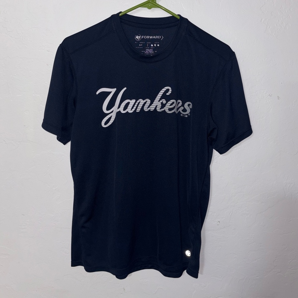 Men’s Small 47 Forward Yankees Short Sleeve Tee